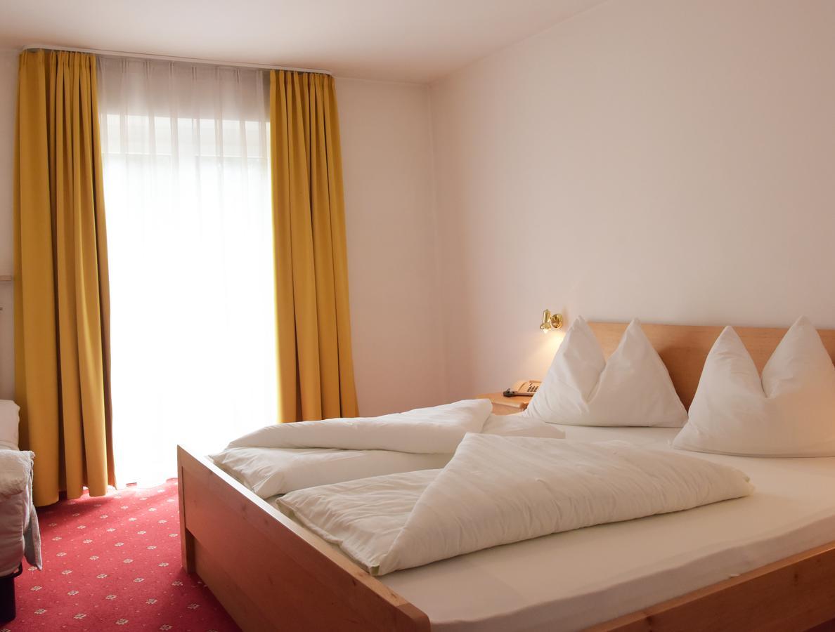 Hotel Pension Schweitzer Силандро Экстерьер фото