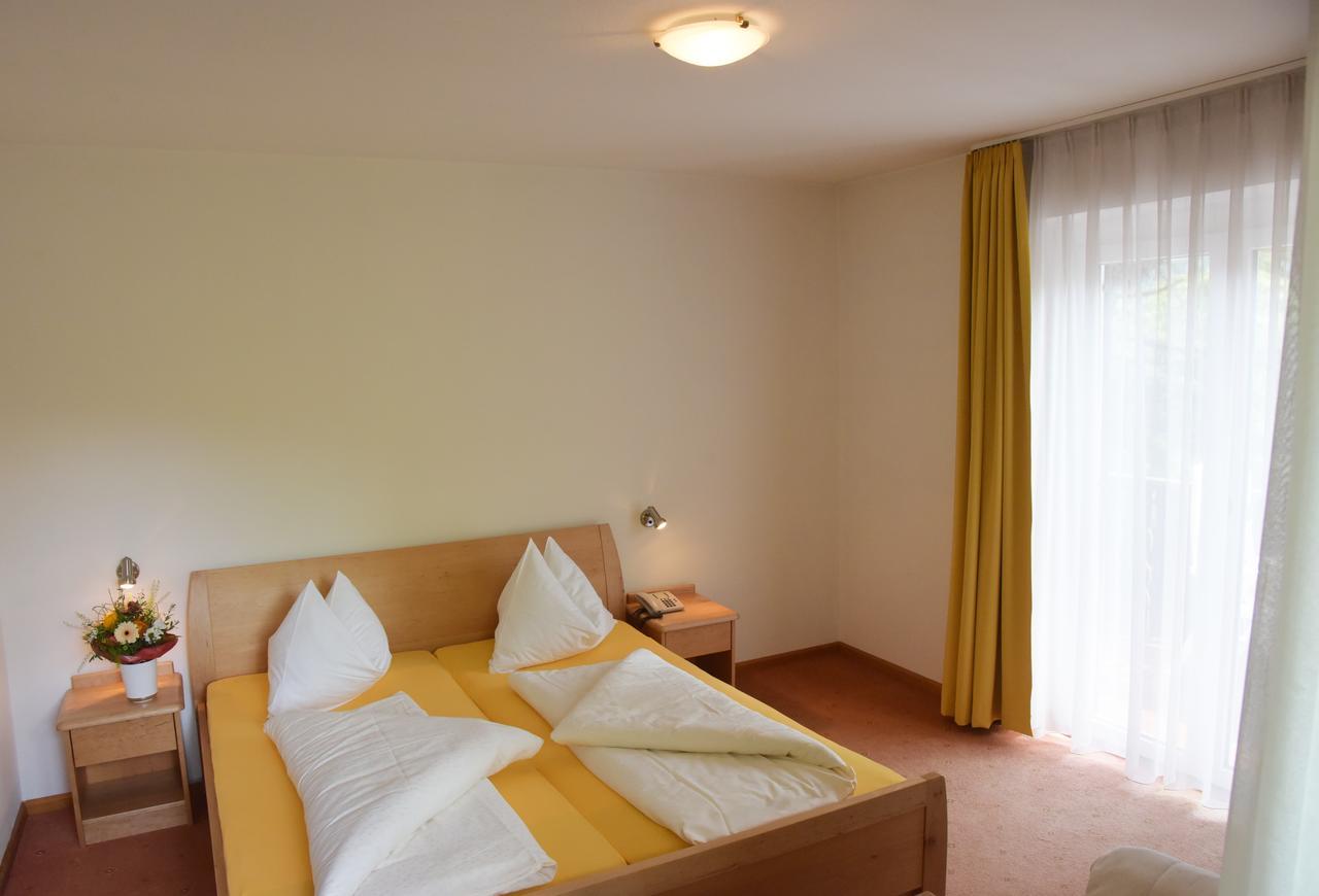 Hotel Pension Schweitzer Силандро Экстерьер фото