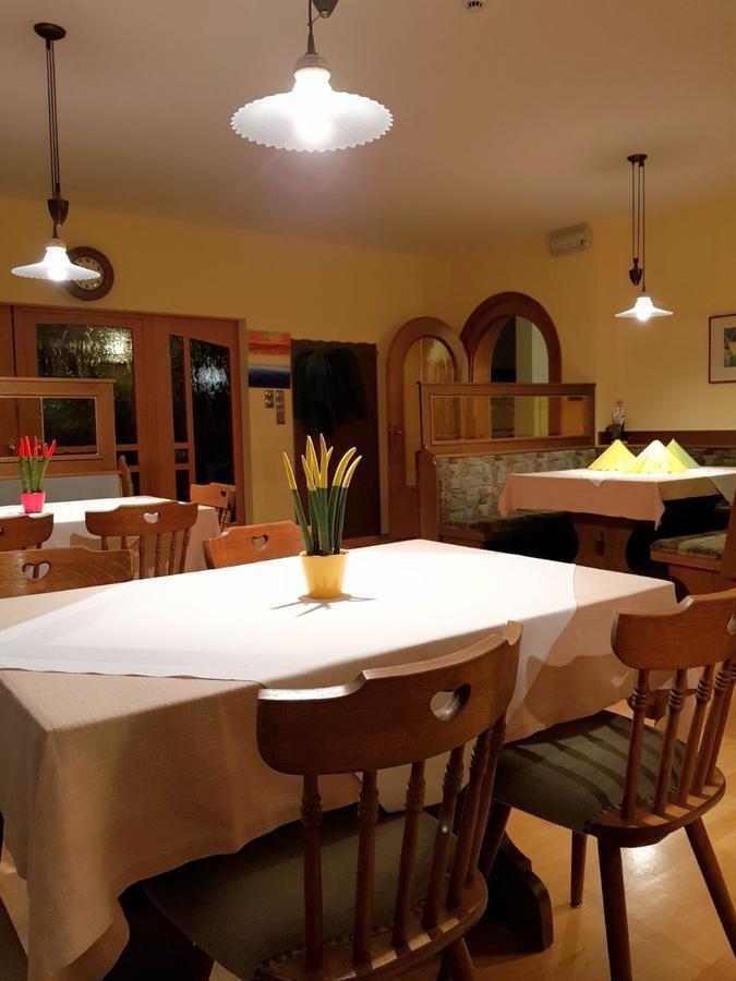 Hotel Pension Schweitzer Силандро Экстерьер фото